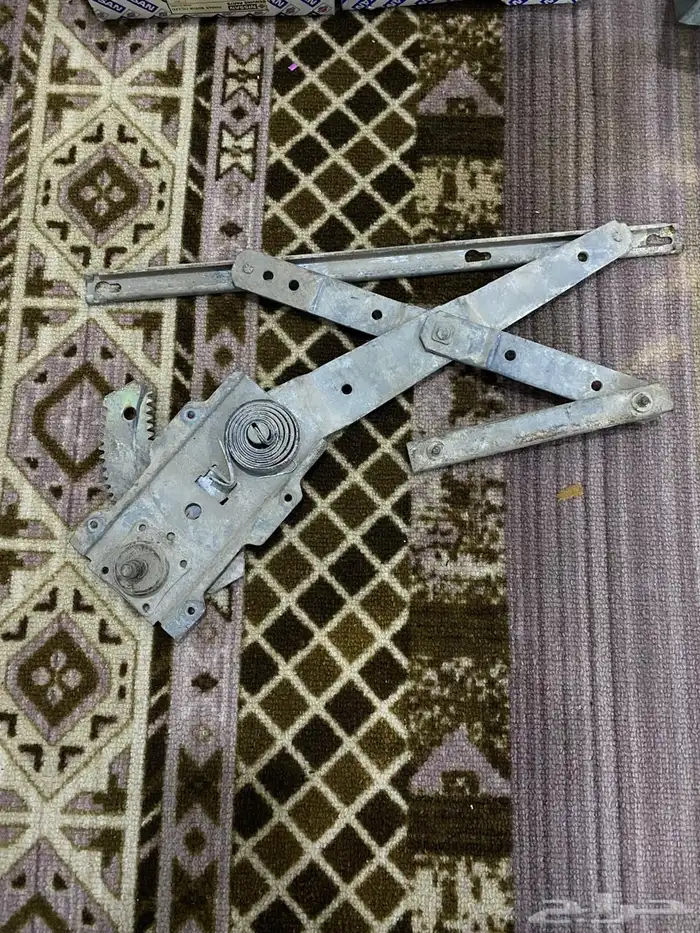 قطع لوريل 1980 3