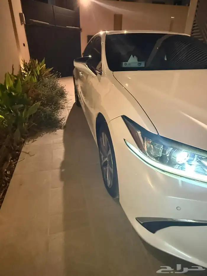 لكزس 2021 نظيف وممشى قليل 72