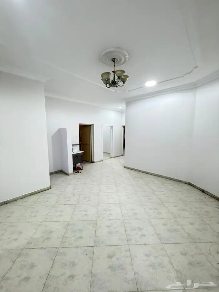 للايجار شقه بحي اشبيليه 4غرف ب38الف 15