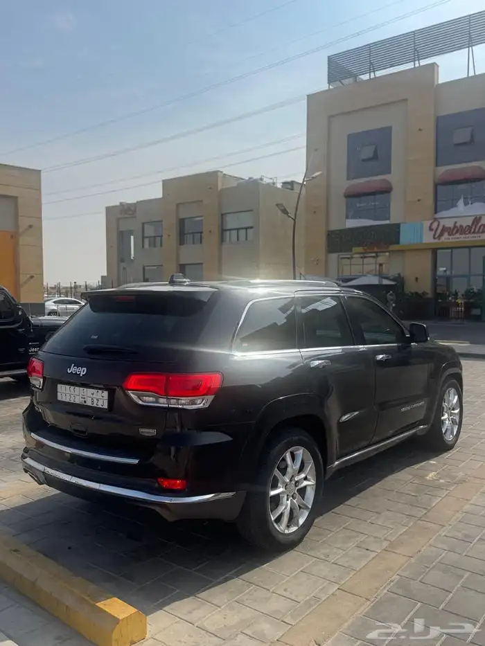 جراند شيروكي ساميت 2015 13