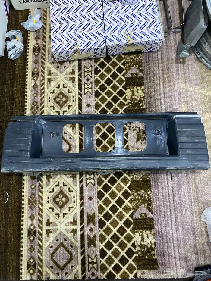 قطع لوريل 1980 5