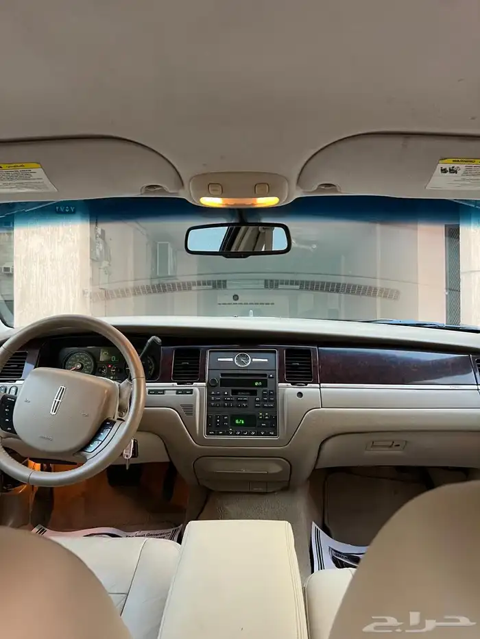 لنكولن - تاون كار 10