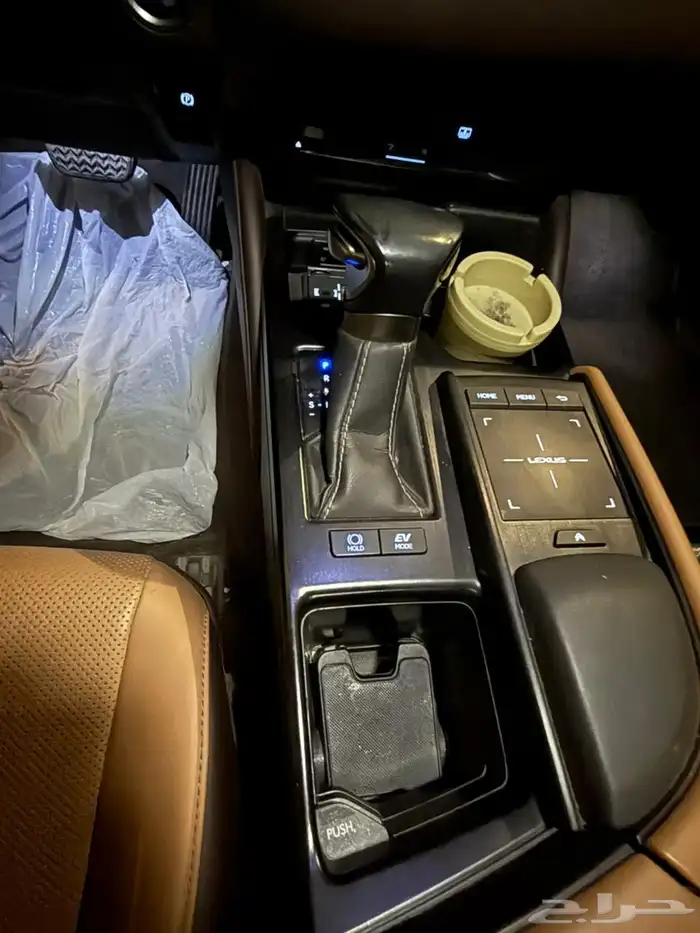 لكزس 2021 نظيف وممشى قليل 75