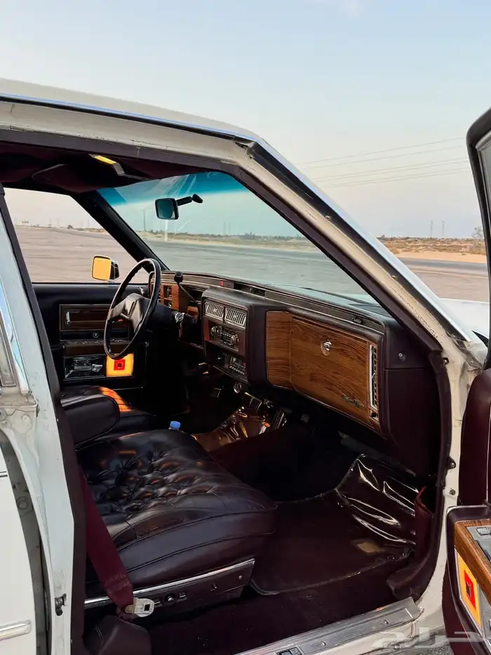 للبيع كدلك بروقهام فليتوويد دي إلنجانس 1981 33