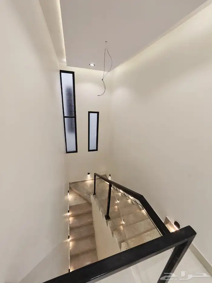 شقق وارواف للبيع ابها حي الموظفين 21