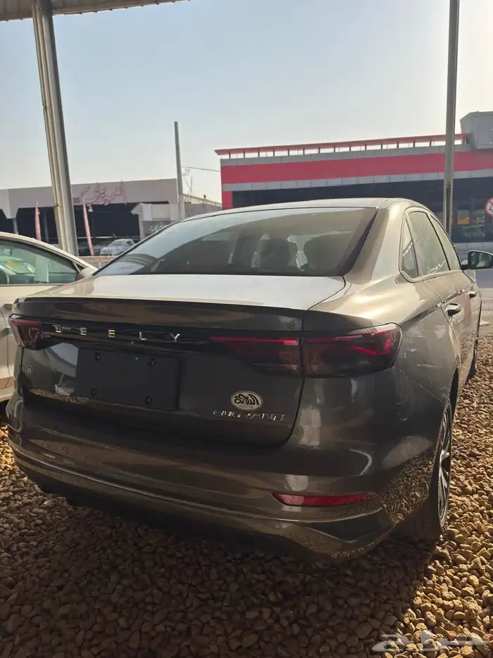 إعلان الأقساط لجيلي إمجراند ومتوفر أغلب البنوك والشركات 3