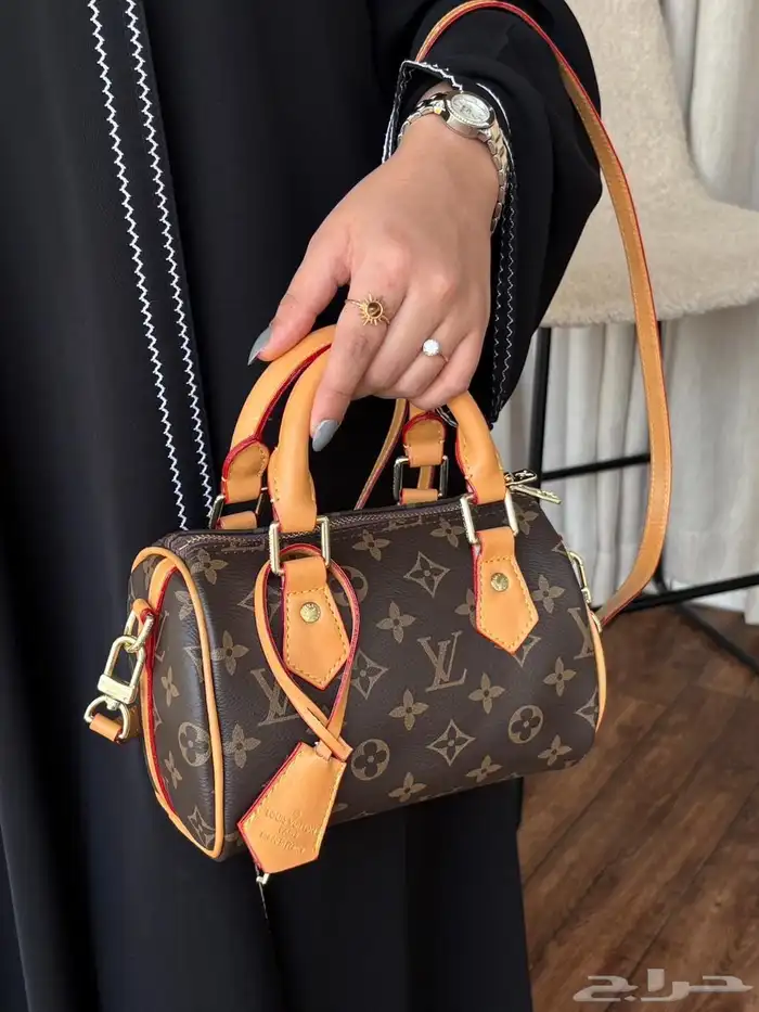 شنط لويس فيتون ماستر 7
