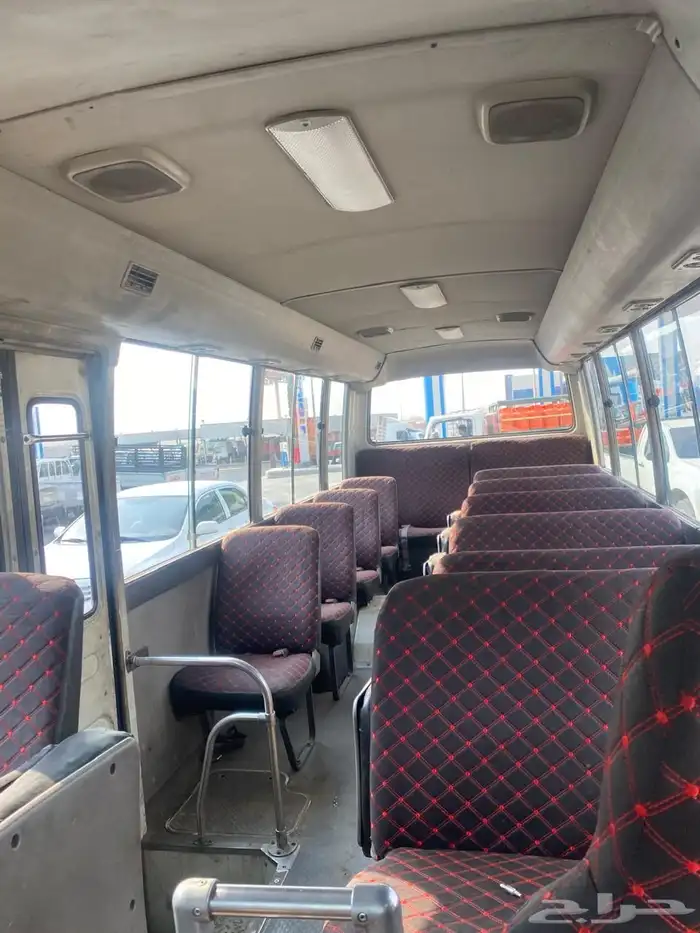 للبيع باص نيسان 2008 8