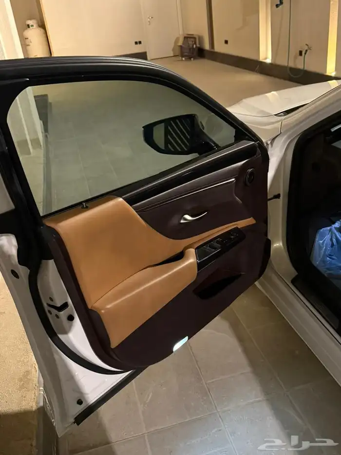 لكزس 2021 نظيف وممشى قليل 53