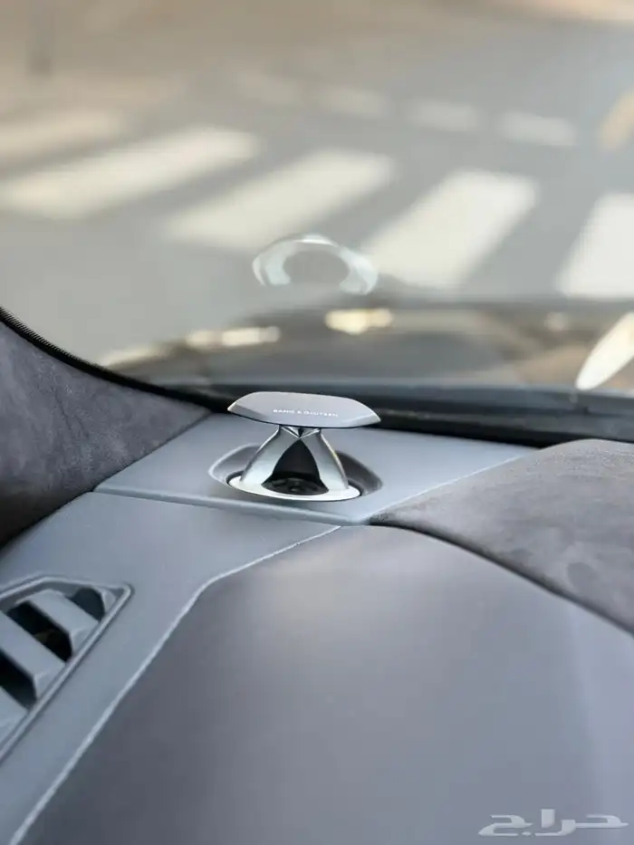 لامبورجيني اوروس موديل 2020 18