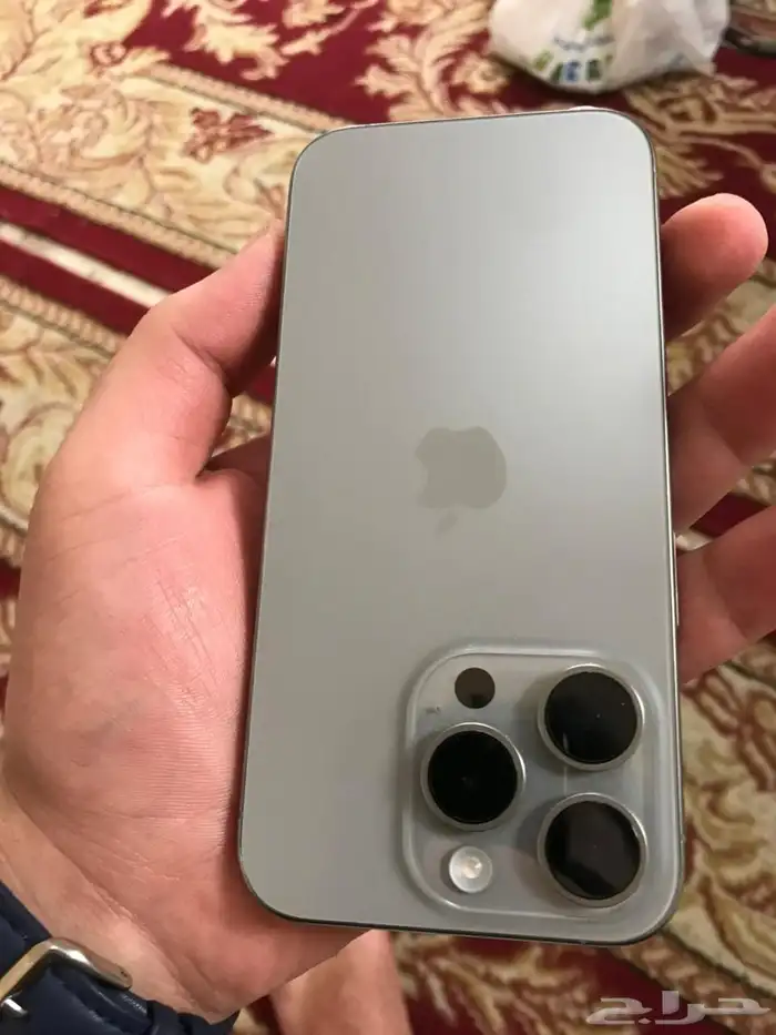 ايفون 15 برو 0