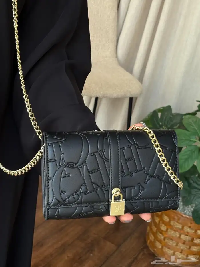 شنط ماركات 35