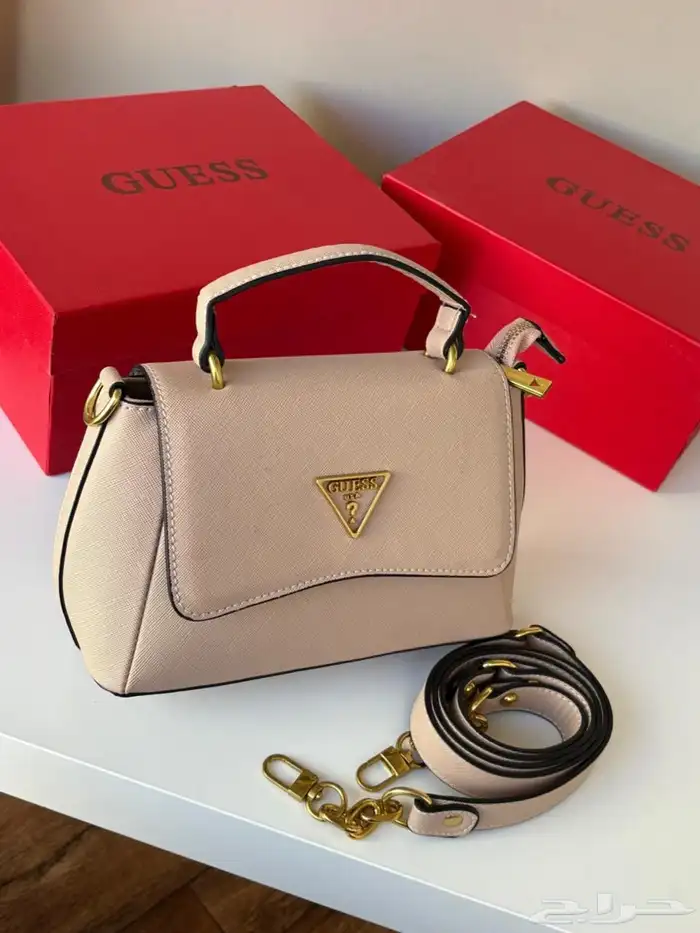 شنط ماركات مع الملحقات شامل التوصيل للمنزل 15