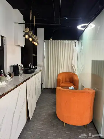 مكتب جاهزه للعمل ( نحتاج لشريك مكتب ) 0