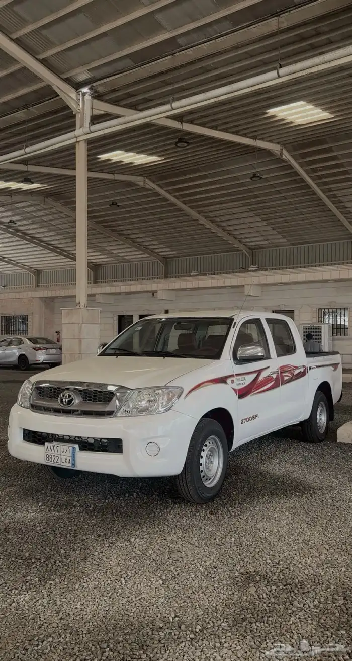 هايلوكس 2010 GL شد بلد يحمل لوحه مكرر 0