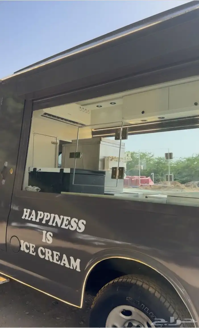 سيارة آيسكريم للإيجار 0