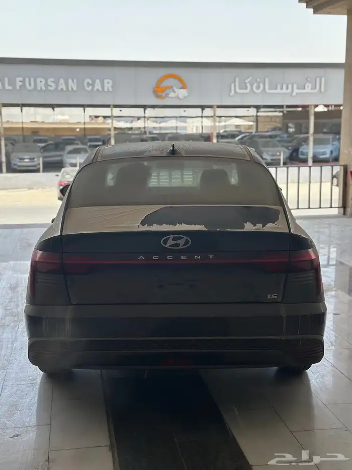 هيونداي اكسنت فلييت 2025 ابيض - اسود 3