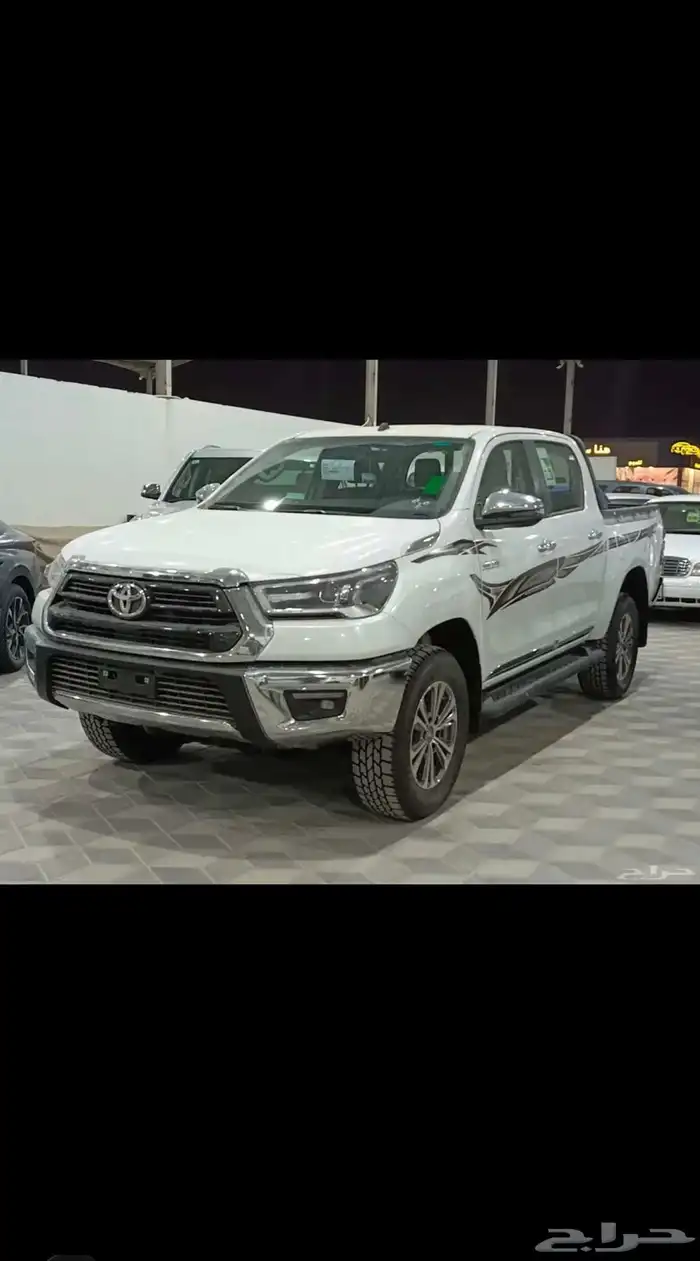 هايلوكس فل كامل بنزين تماتيك بصمه دبل 2025 بطاقه جمركية 0