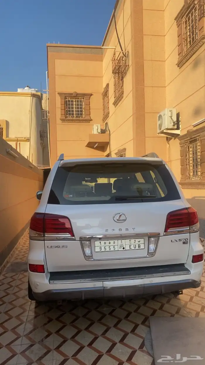 لكزس LX سبورت2013 4