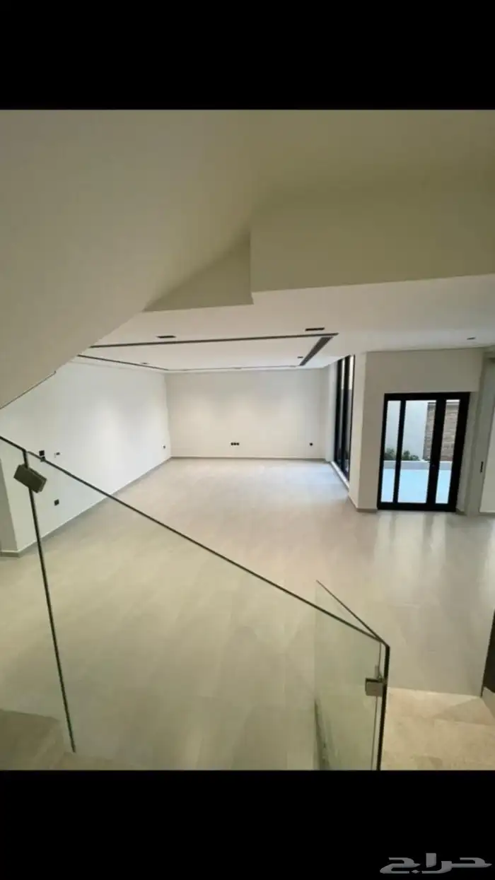 للبيع فلة   تكييف   مصعد 0