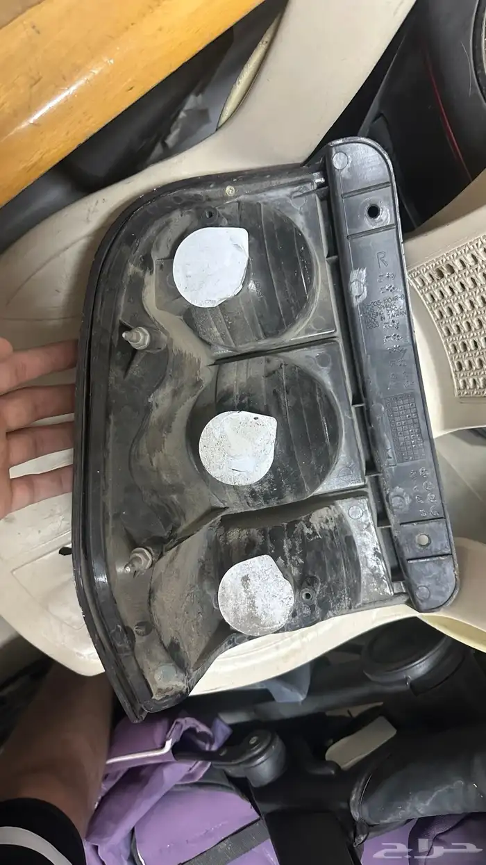 اسطب تريل بليزر 2008 جهة يمين 1