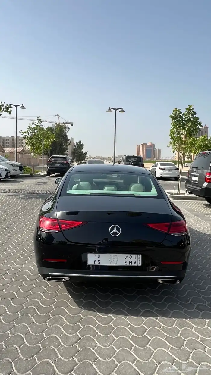 مرسيدس CLS450 نظيف 8