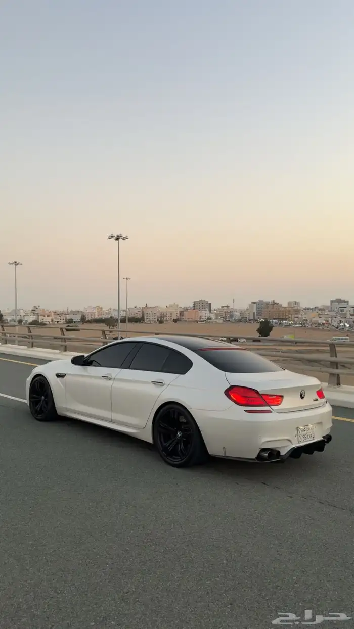 BMW m6 4