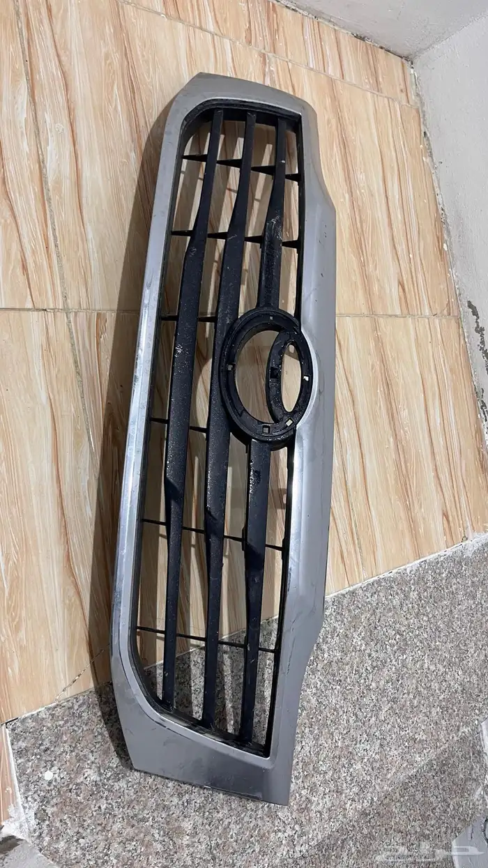 قطع للبيع 12