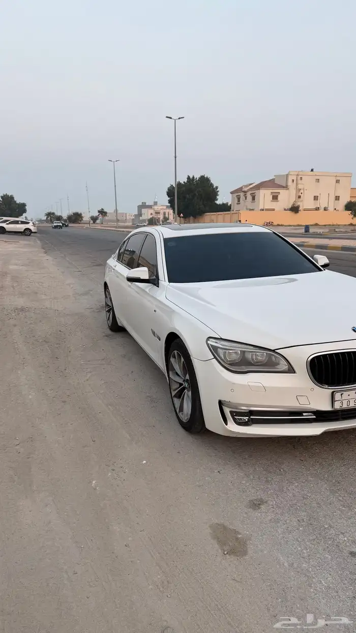 بي ام دبليو 2014 730 9