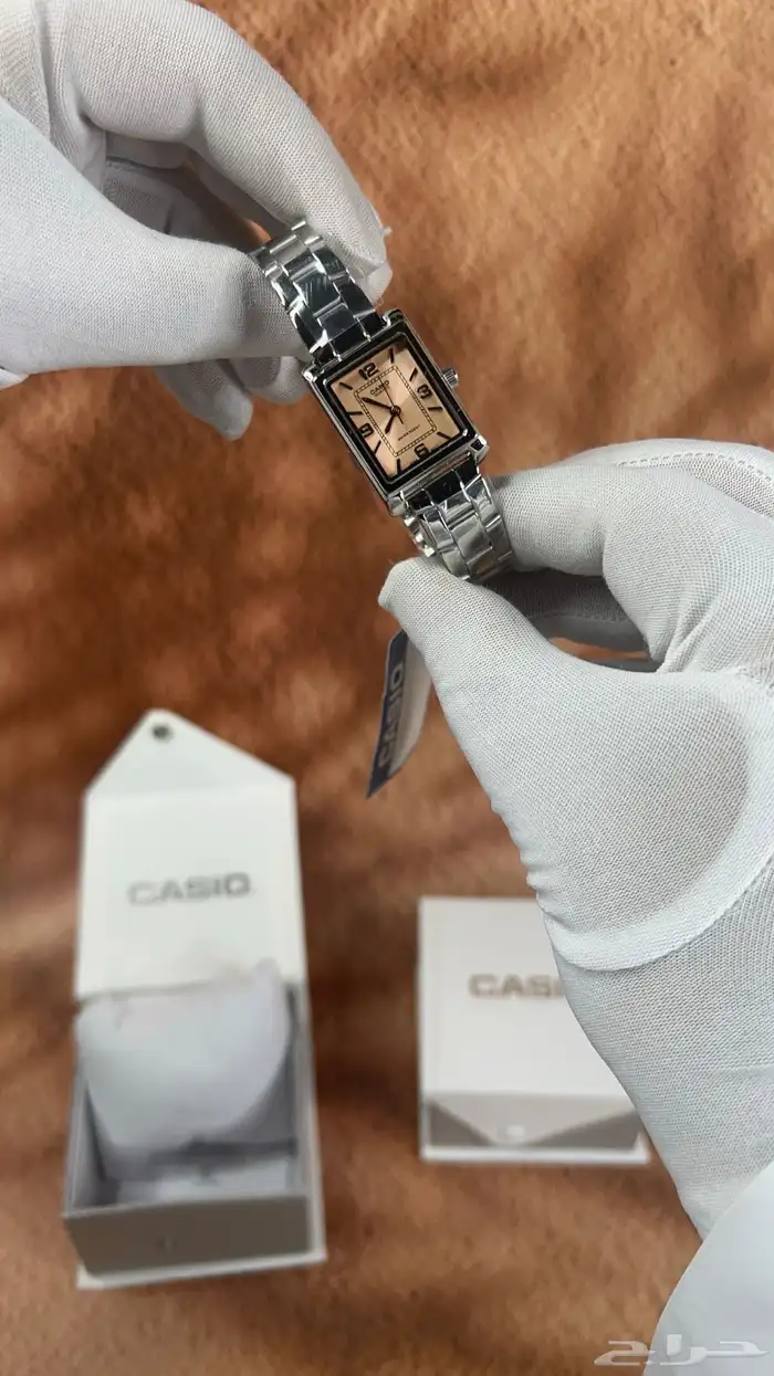 ساعة كاسيو النسائية الأصلية بالون السلموني 2