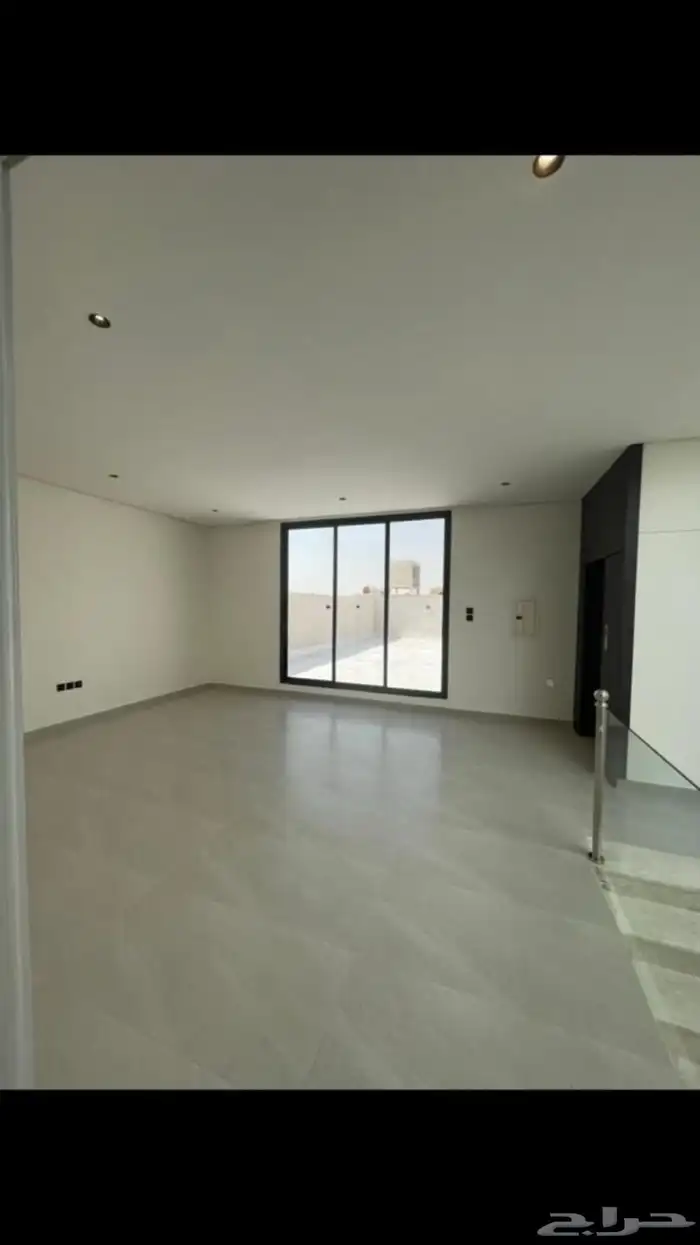 للبيع فلة   تكييف   مصعد 3