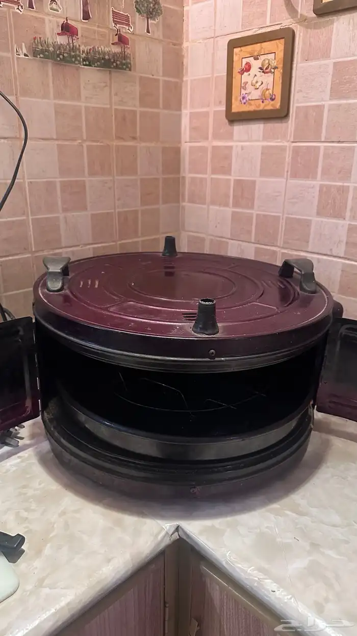 للبيع تلفزيون ماركة هام  صانعة بيتزا سخانه  فرن   مرايه 3