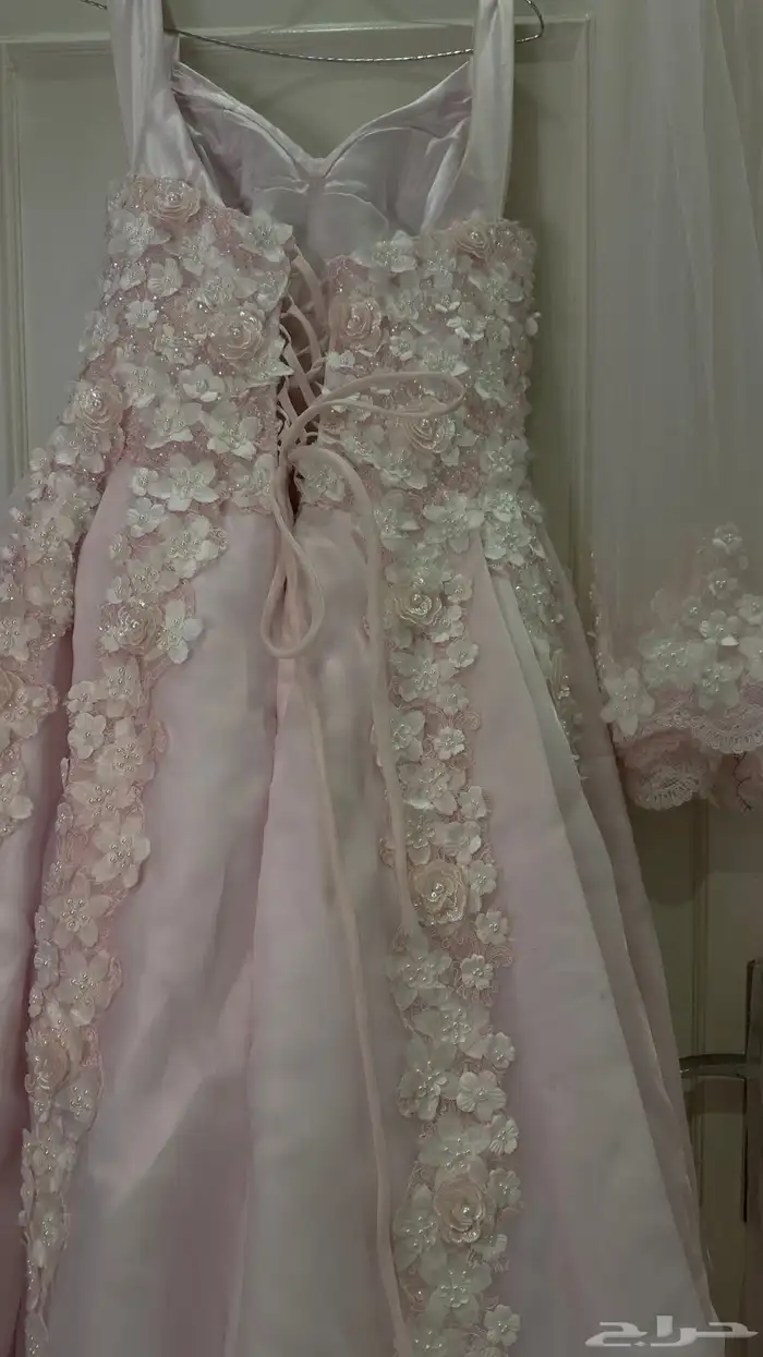 فساتين ملكه 10