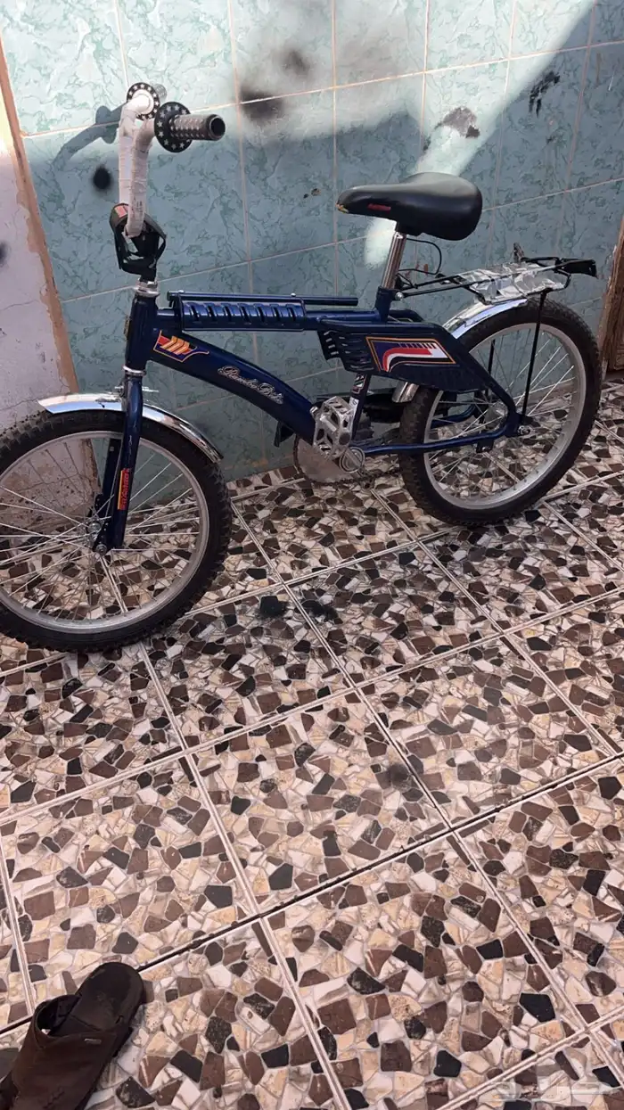 سياكل وجنوط 1