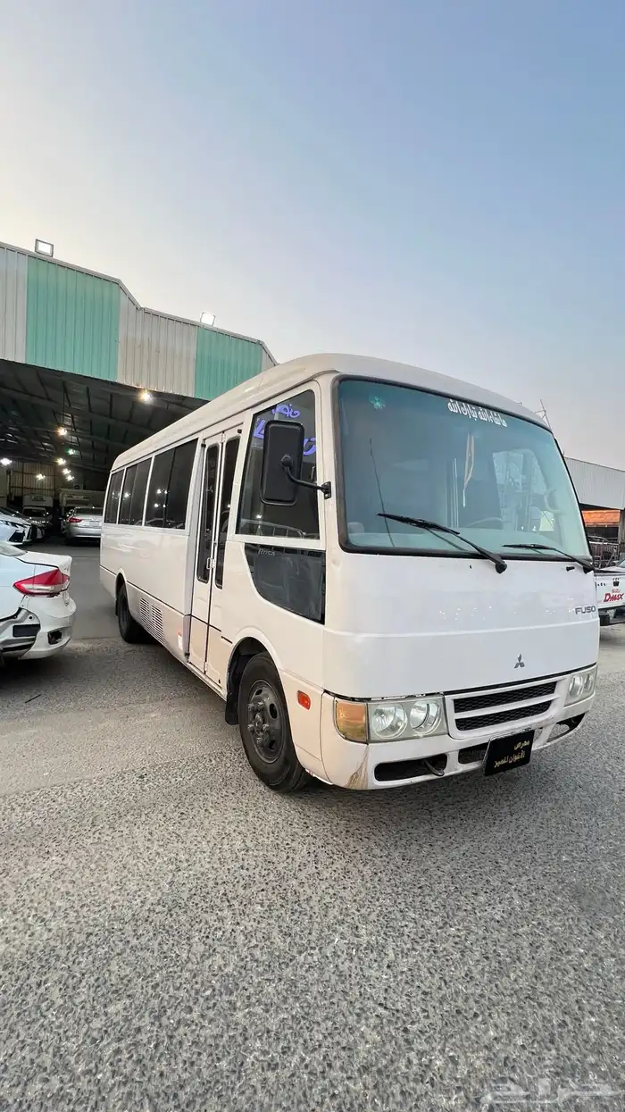 ميتسوبيشي 2009روزا 30 راكب ديزل 1
