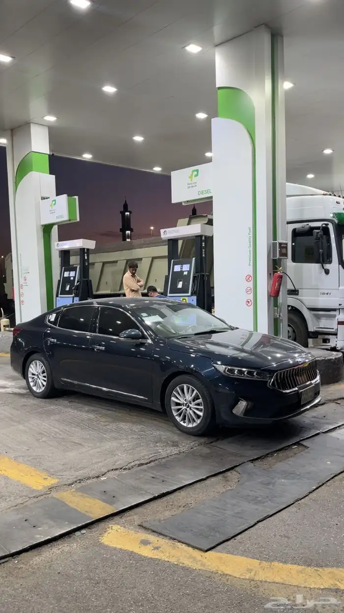 كدنزا 2020 ديزل على السوم للبدل مفحوص ومجدد السياره نظيفة 2