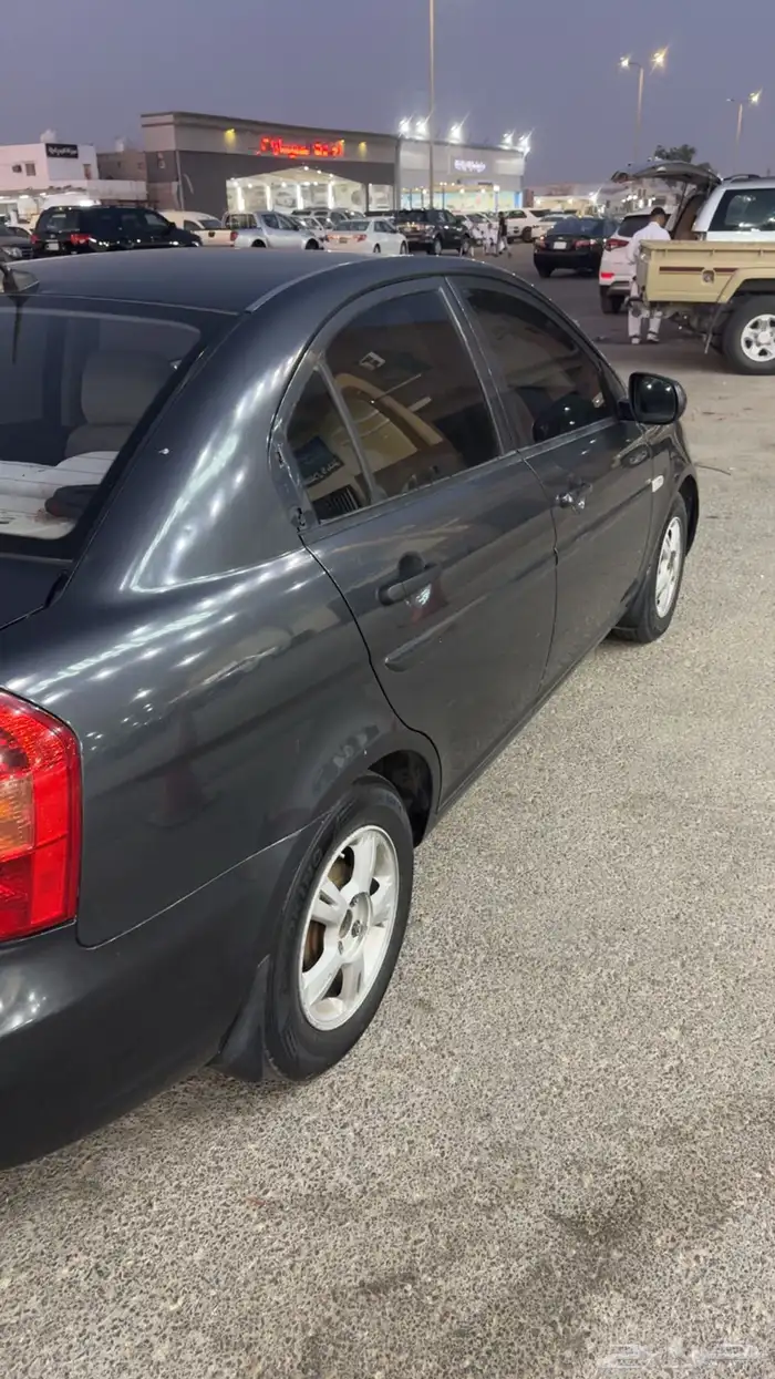 اكسنت قير عادي 2011 2