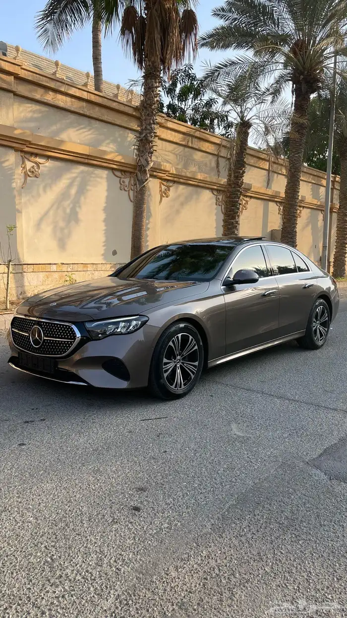 مرسيدس E200 2