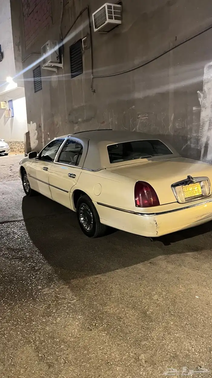 لنكولن تاون كار مجدد مفحوص 0