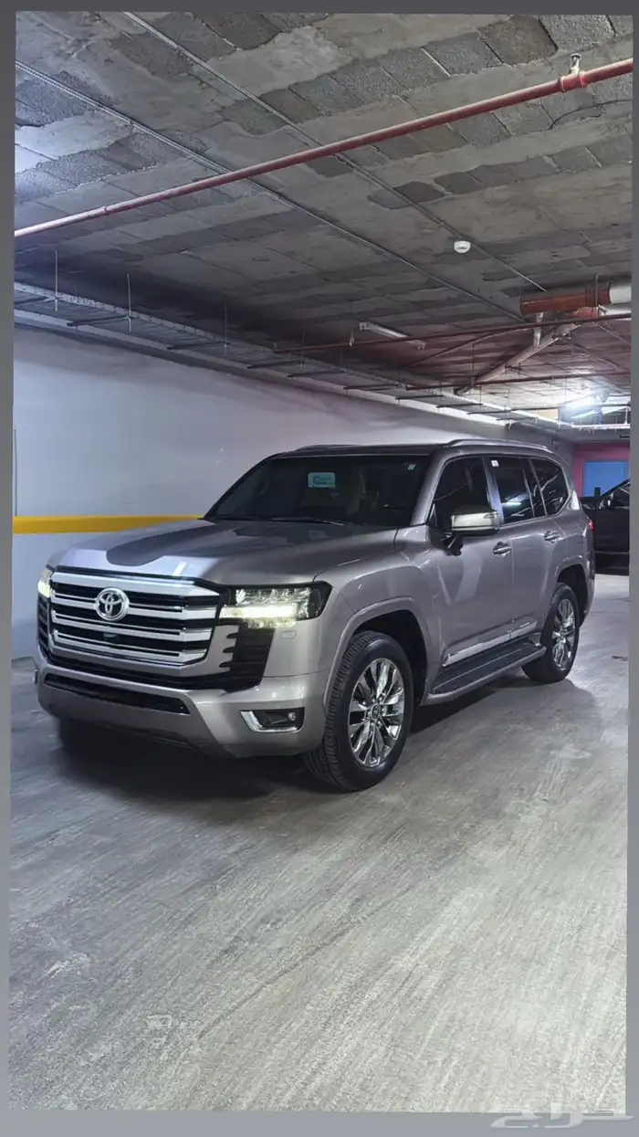 لاند كروزر رقم L4 2023 22