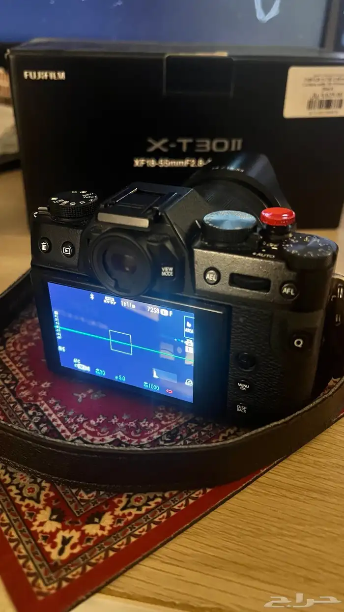 كاميرا فوجي مع عدستين جديدة ونظيفة   XT-30 II 2