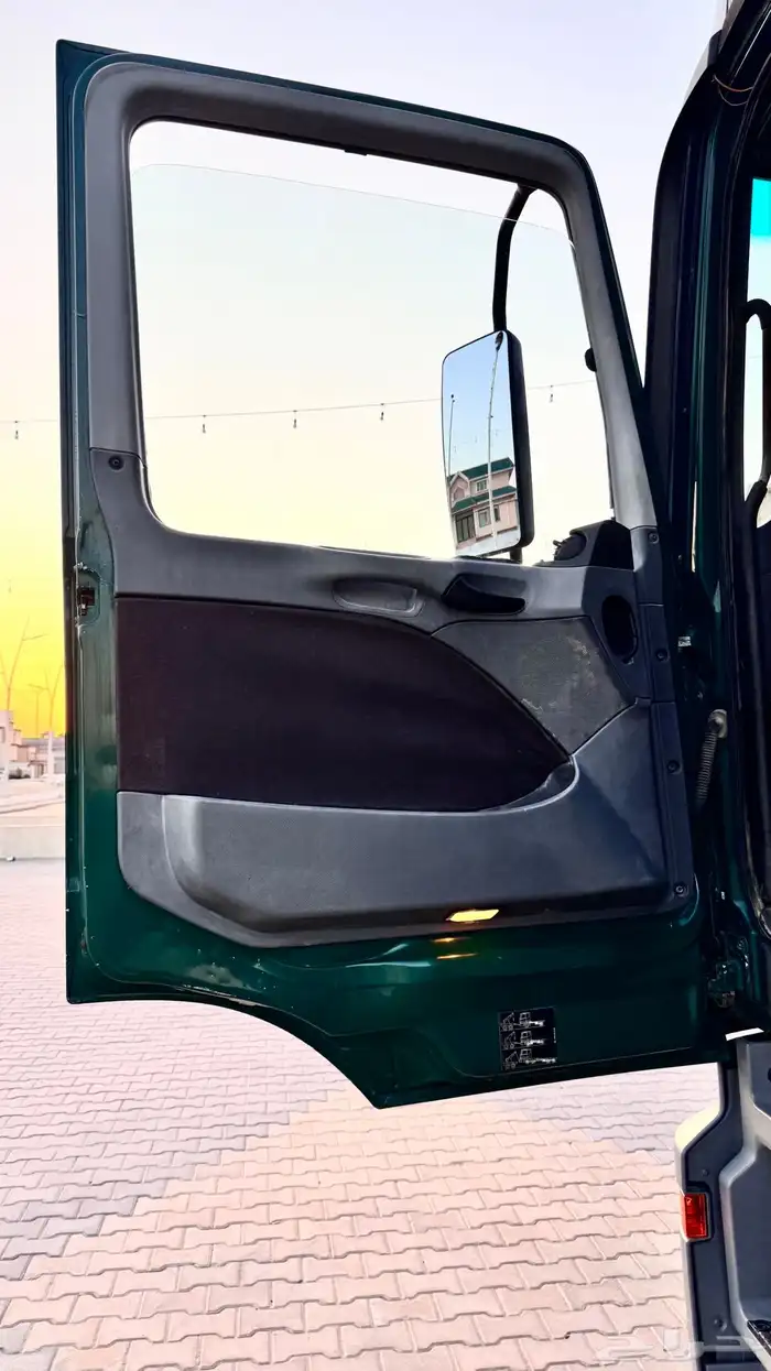 راس اكتروس 2007 ميقاا حجم 1844 قير كهرب دعسة كلتش . 10