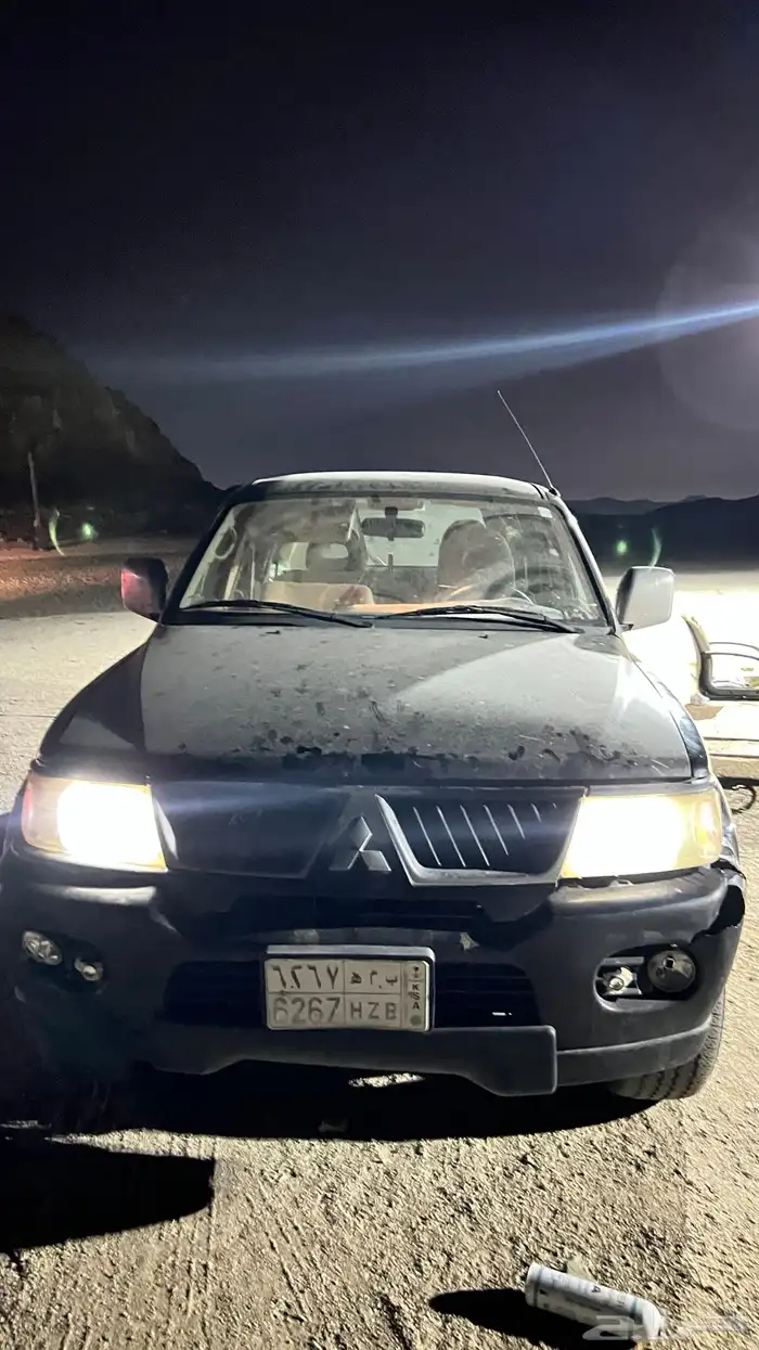 جيب متسوبيشي ناتيفا 8