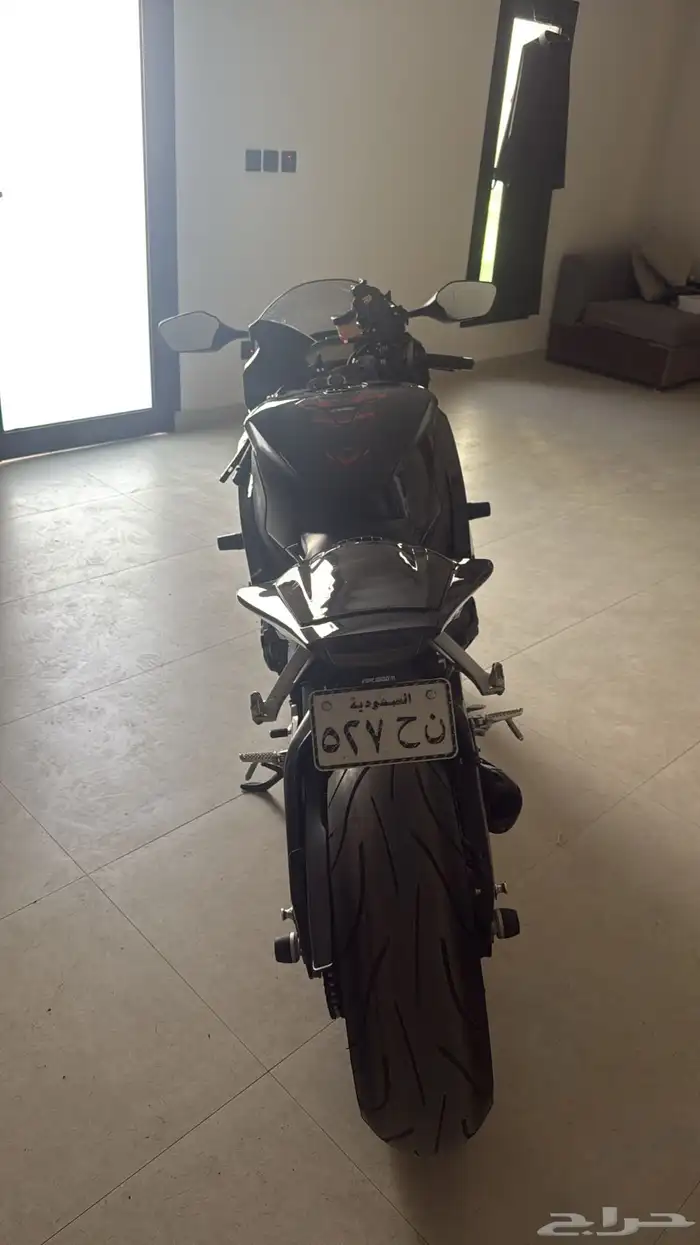 دباب هوندا CBR 1000 RR 6