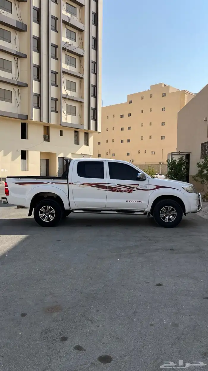 هايلكس دبل قير عادي 2015 0