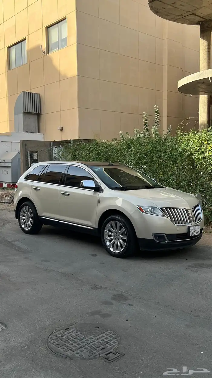 Lincoln MKX 2015   Full Option 11