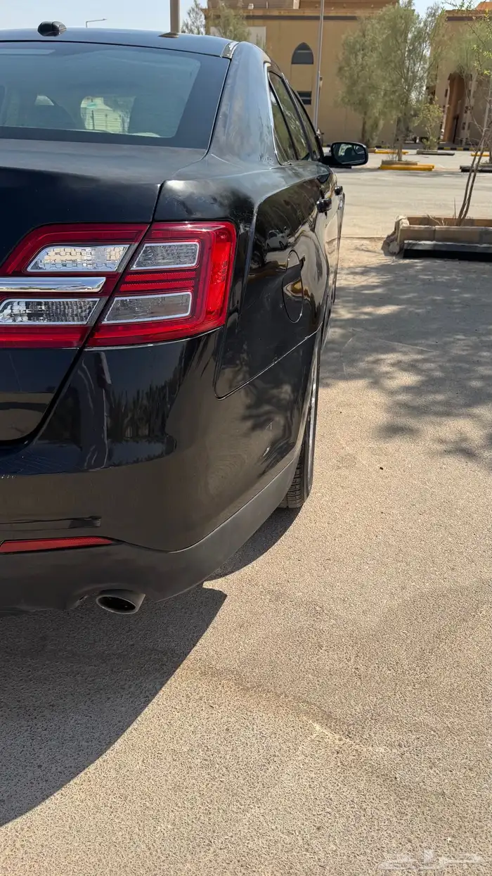 فورد تورس 2014 للبيع. الرياض 9