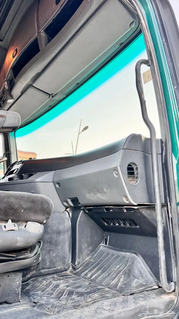 راس اكتروس 2007 ميقاا حجم 1844 قير كهرب دعسة كلتش . 25