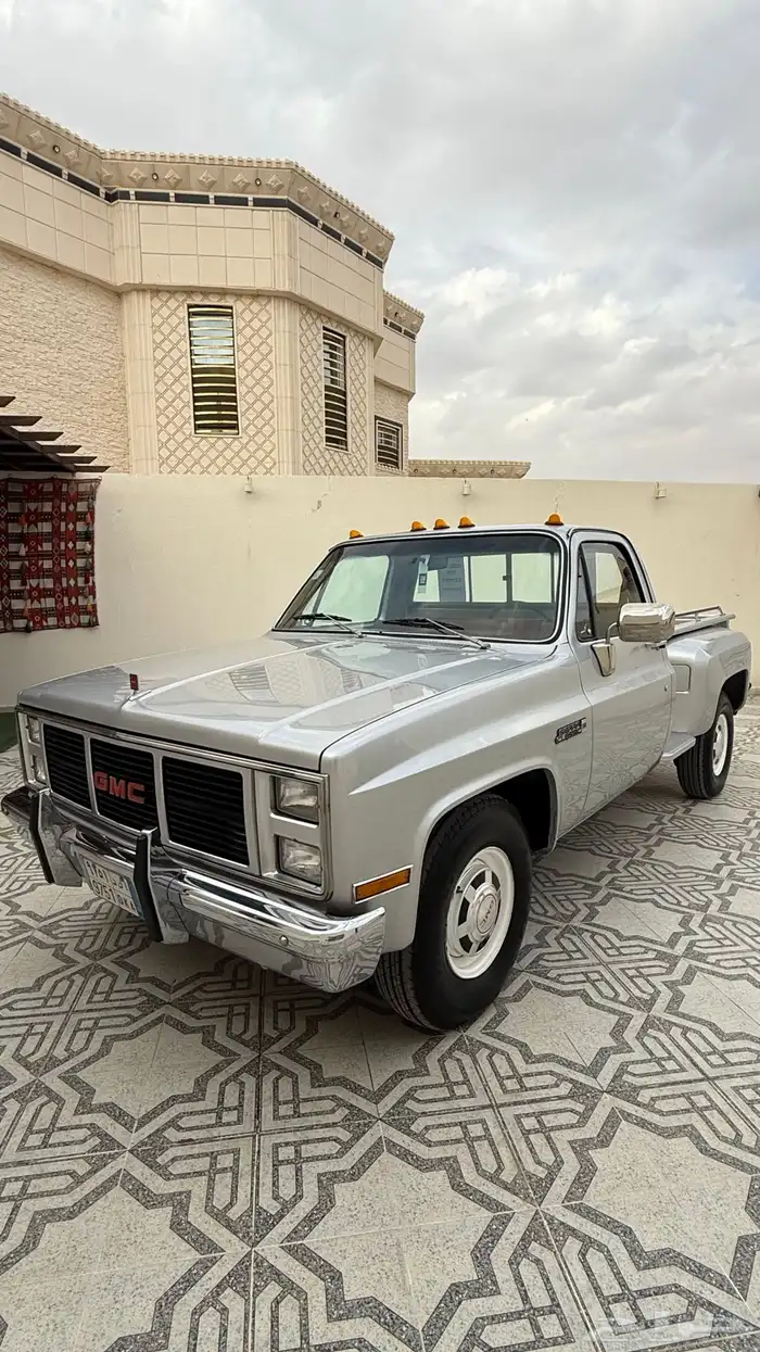 جمس 1981 رصاصي 9