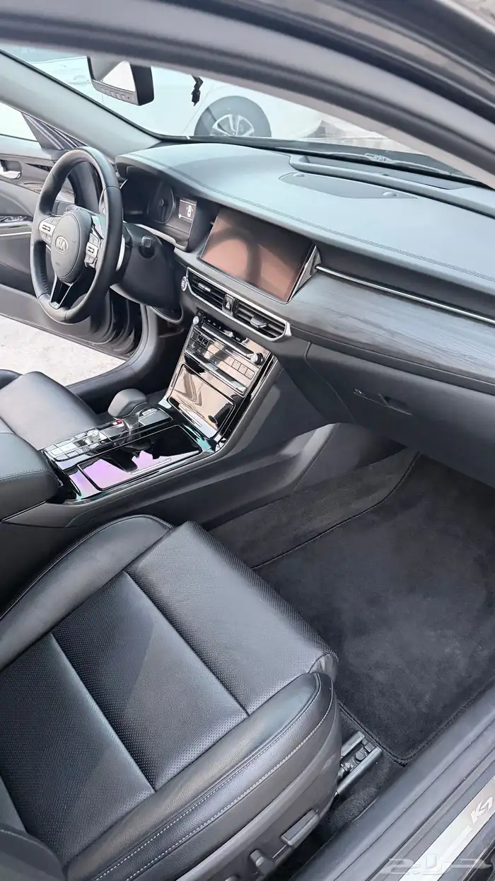 للبيع كيا كادينزا 2020 (k7) ستة سلندر 3.0 19